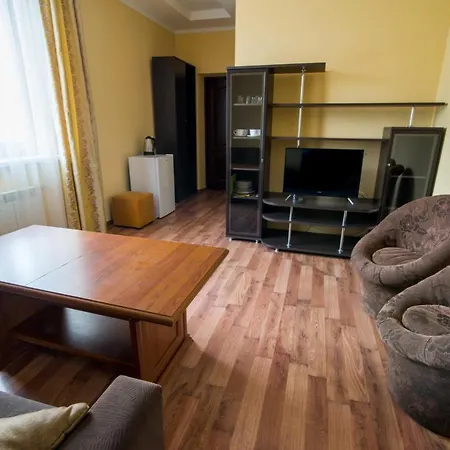 Kameliya 3*