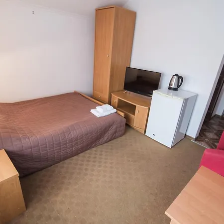 Kameliya 3*