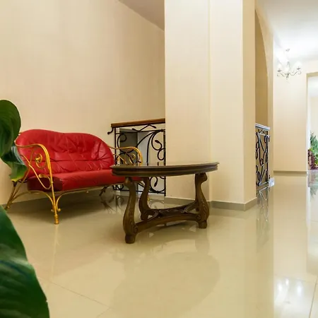 Kameliya 3*